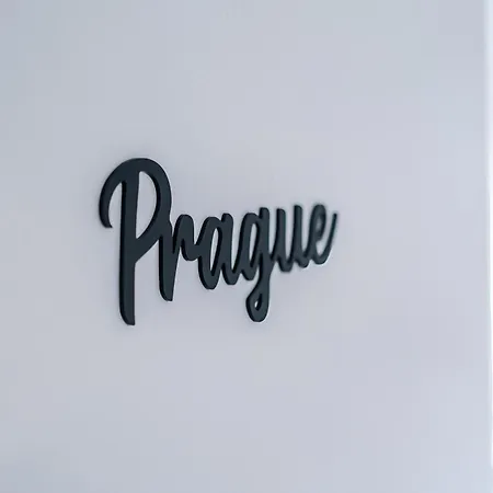 Spacious 5 Bedroom House Near Centre Sleeps 12 Suits Contractors With Free Parking Σπίτι διακοπών *