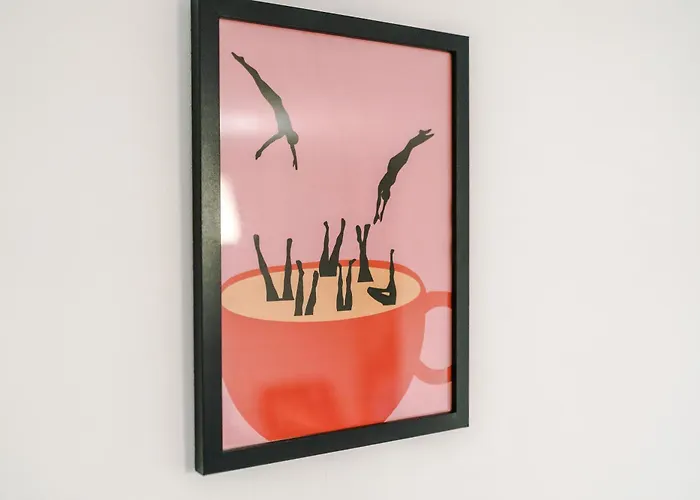 Spacious 5 Bedroom House Near Centre Sleeps 12 Suits Contractors With Free Parking Leeds (West Yorkshire)